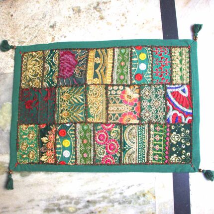 barmer table runner set