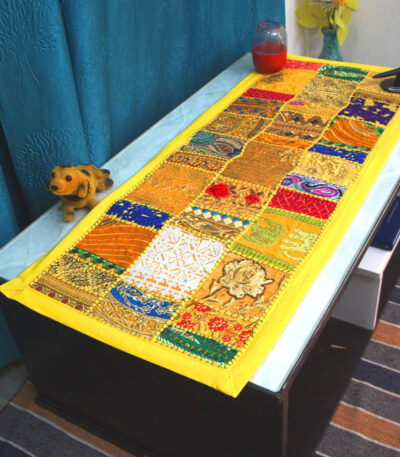 Barmer table runner