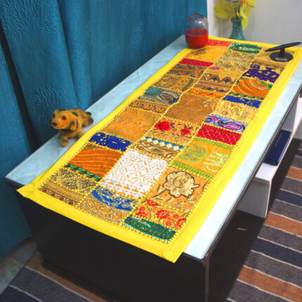Barmer table runner