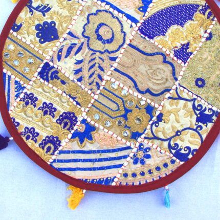 Barmer Round Table runner