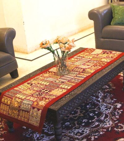 Barmer table runner
